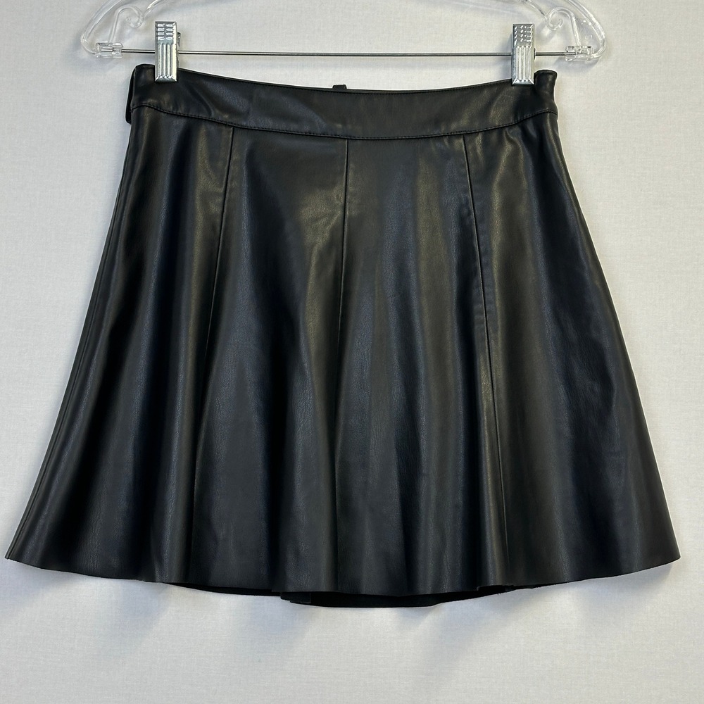 Zara Faux Leather Flared Mini Skirt Black Women's‎ XS